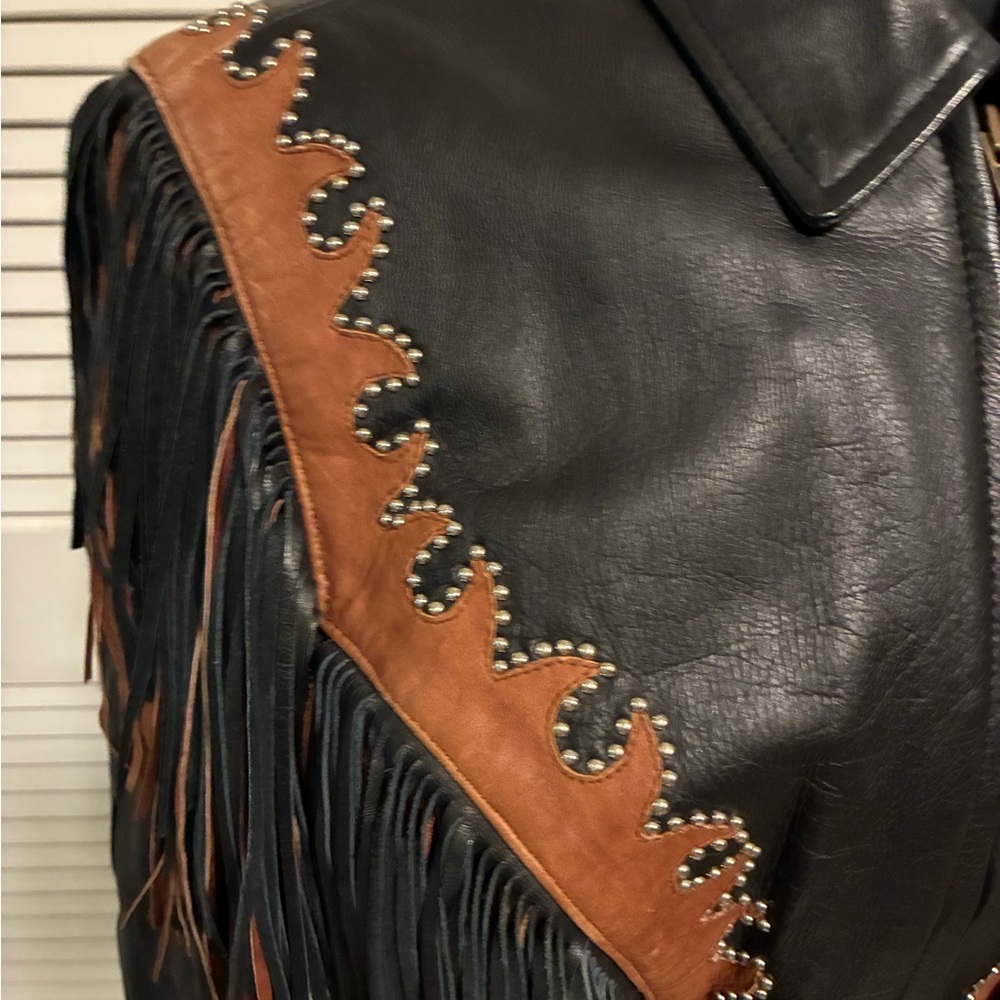 Elegant Black and Brown Leather Fringe Jacket - Picture 2 of 5